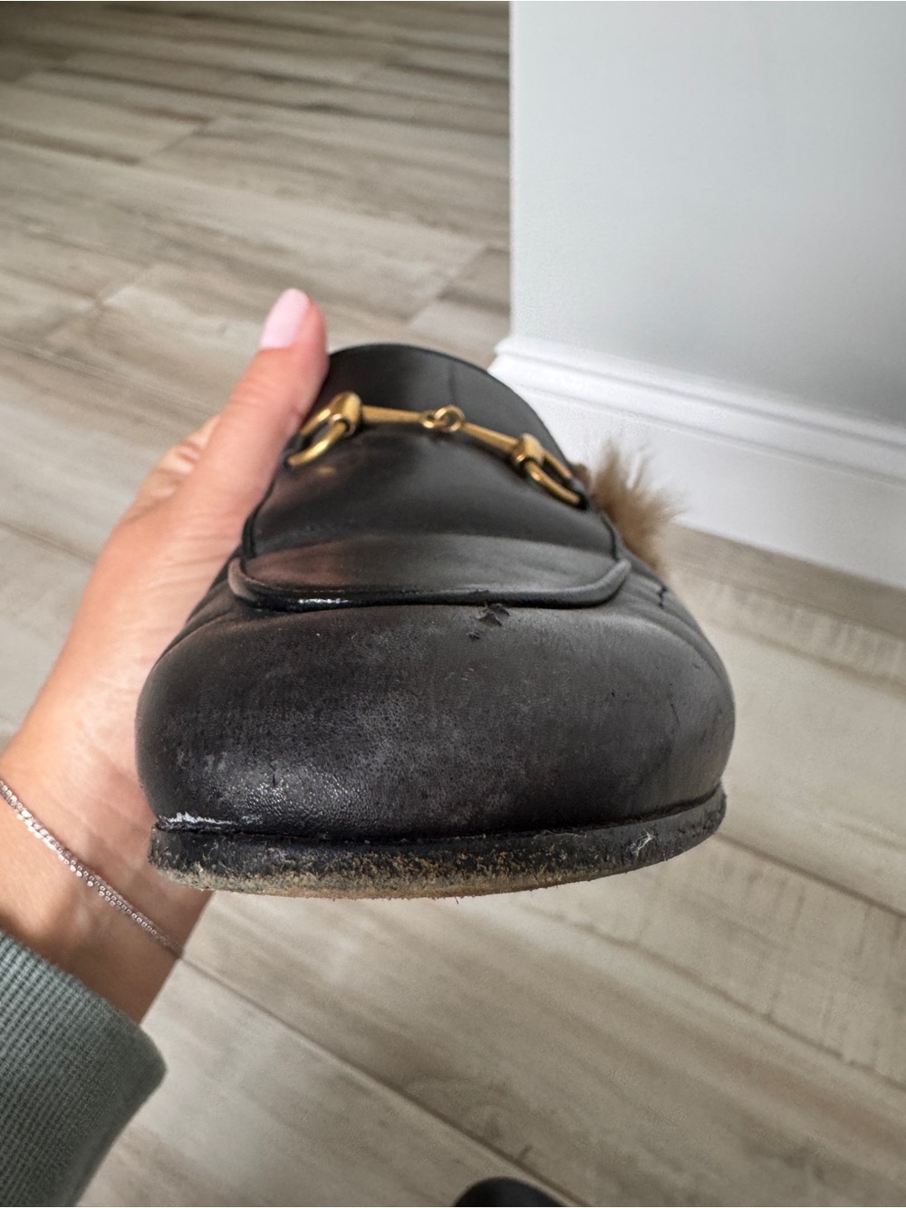 Gucci Black Leather Princetown Fur-Lined Mule with Gold Horsebit - Picture 7 of 8